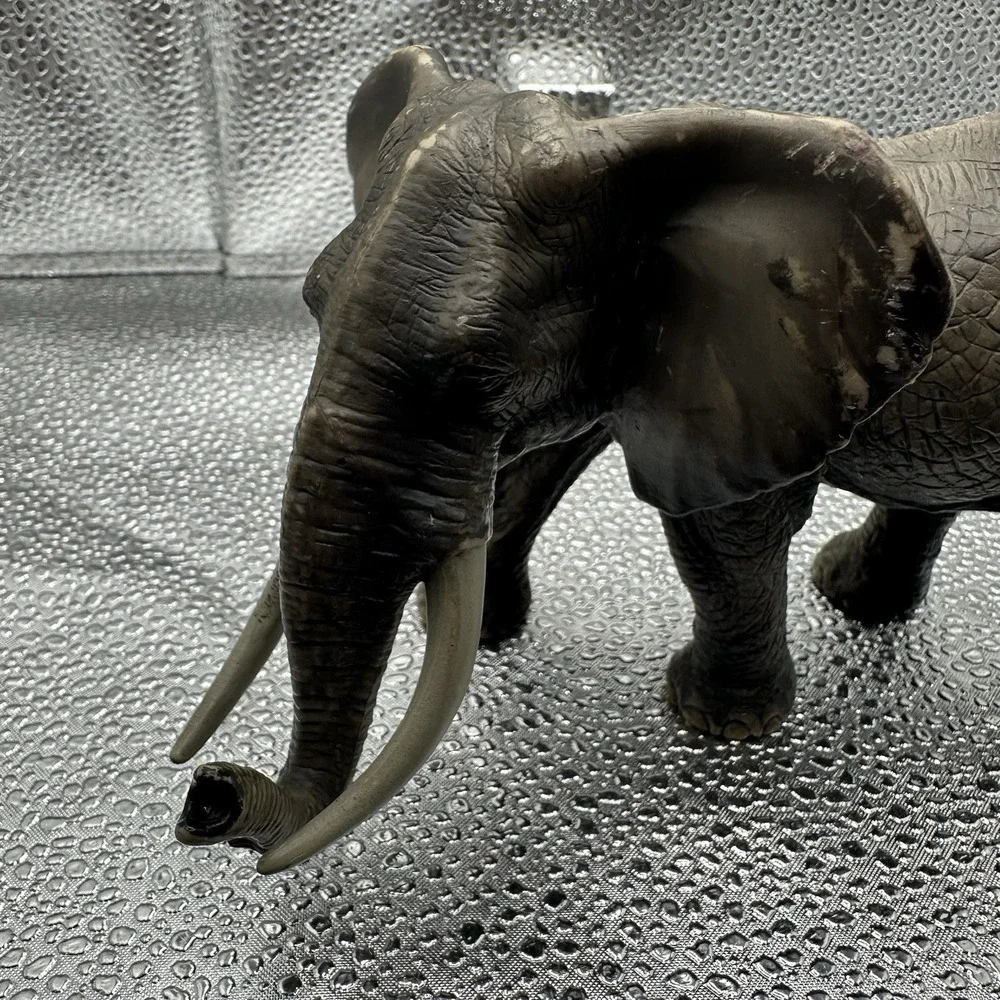 Schleich African Elephant AM Limes 69 D-73527 With Wear From Normal Use See Pics